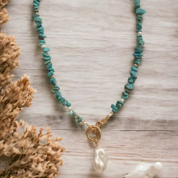 Turqouise Gravel Bead Necklace with Drop pearl pendant - Picture 2 of 2